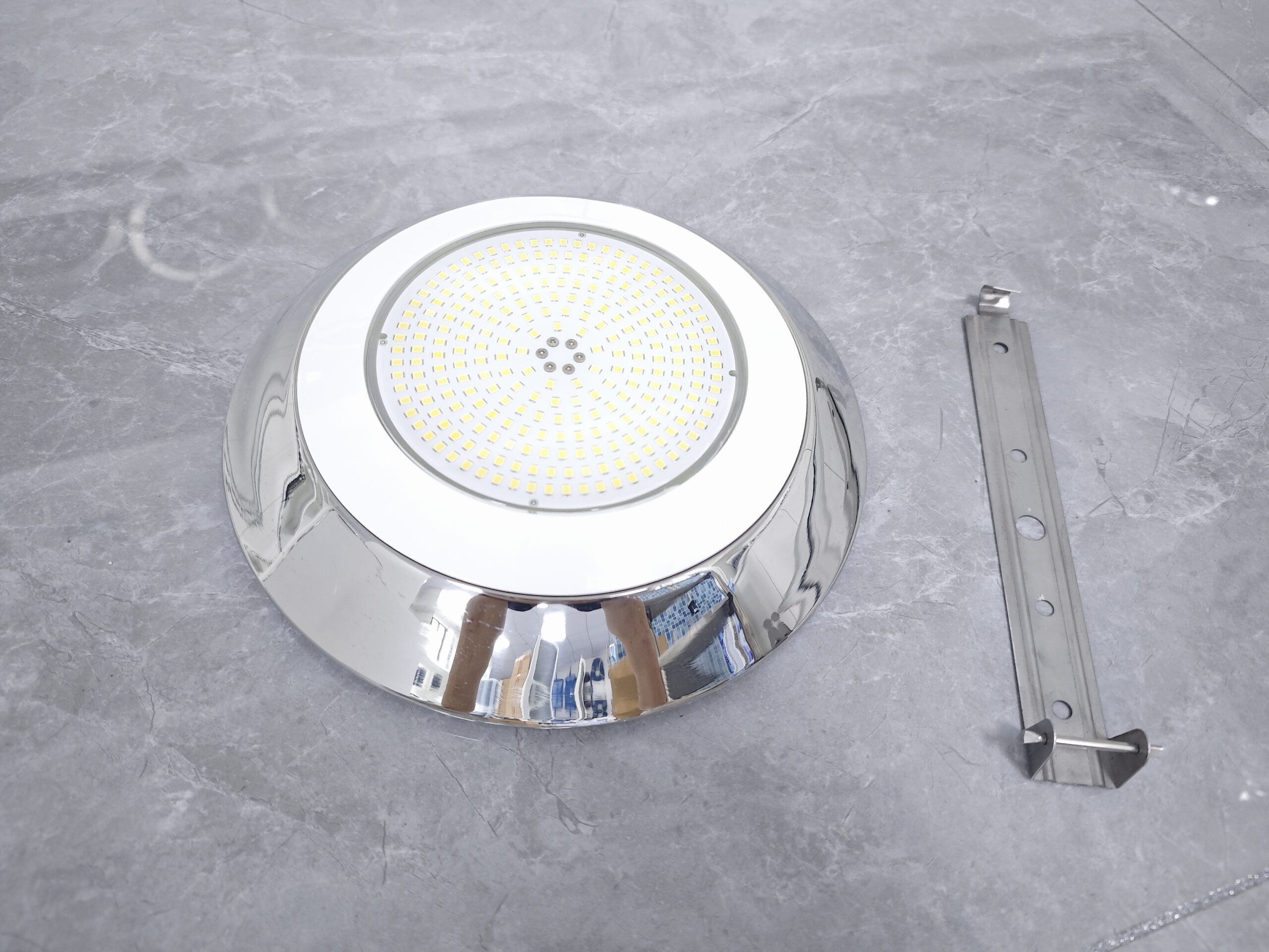 Manufacturer Waterproof IP68 AC12V 230mm Stainless Steel LED Wall Mounted Underwater Pool Light - Image 2