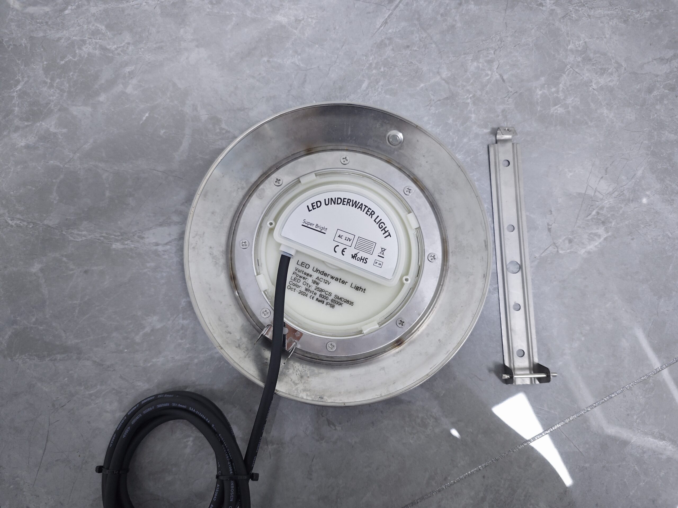 Manufacturer Waterproof IP68 AC12V 230mm Stainless Steel LED Wall Mounted Underwater Pool Light - Image 3